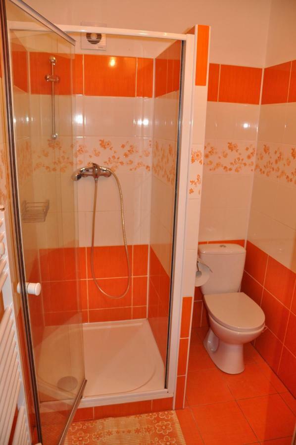 Hotel Decin Na Skrivance Bagian luar foto